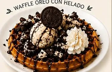 Waffle Oreo con helado